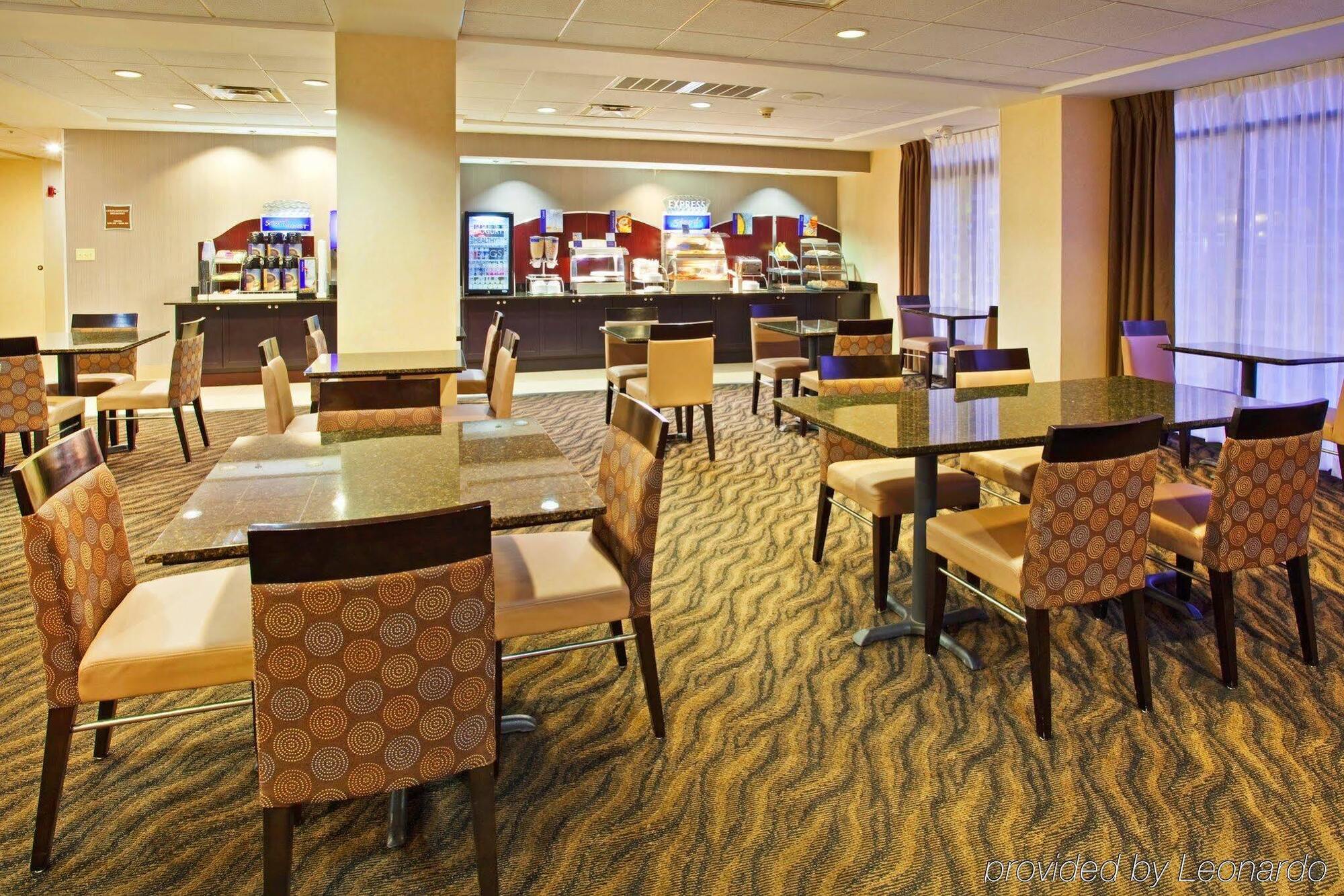 Murfreesboro Central Hotel Buitenkant foto